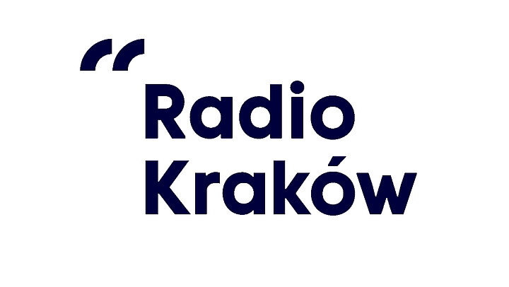Navy blue text in two lines reads "Radio Kraków." In the upper left corner, an apostrophe formed by the quarters of two circles.